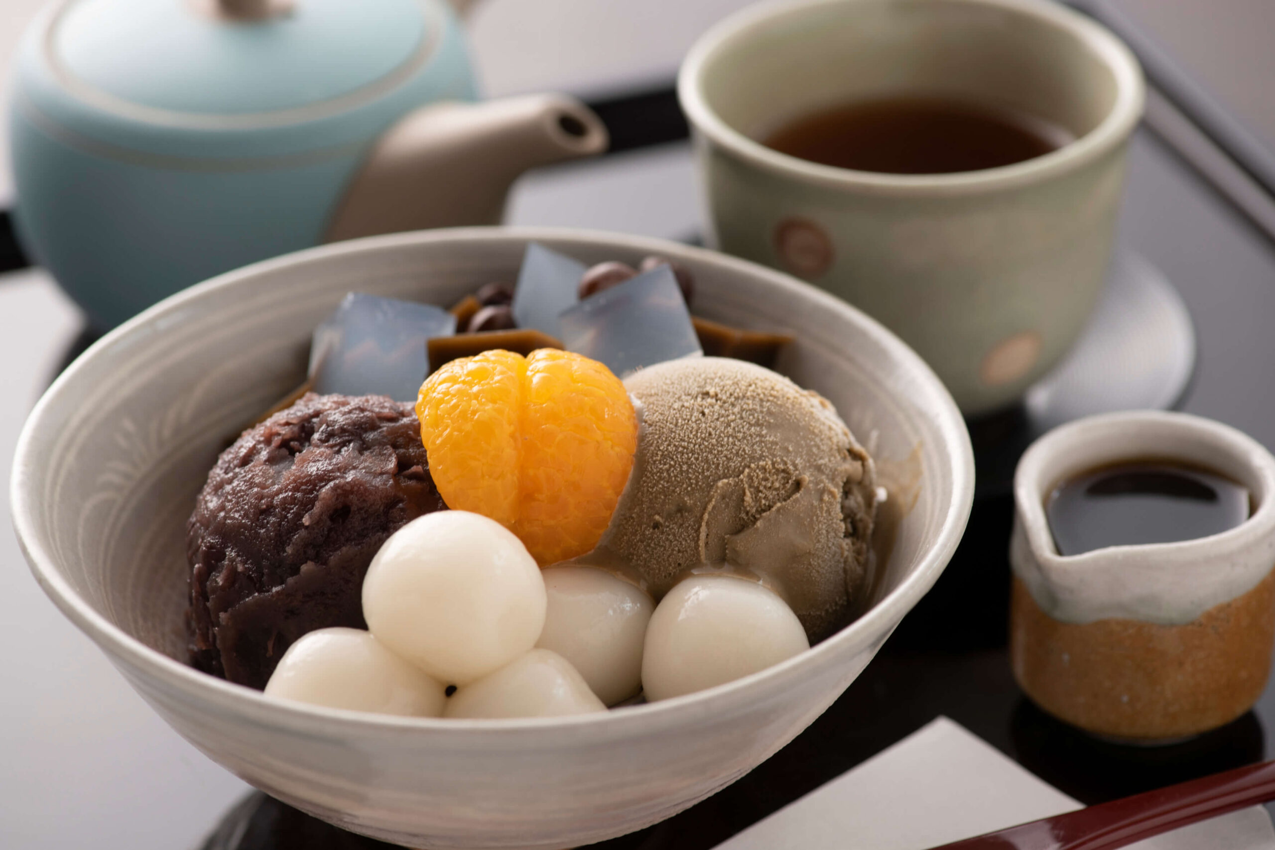 ほうじ茶クリームあんみつ